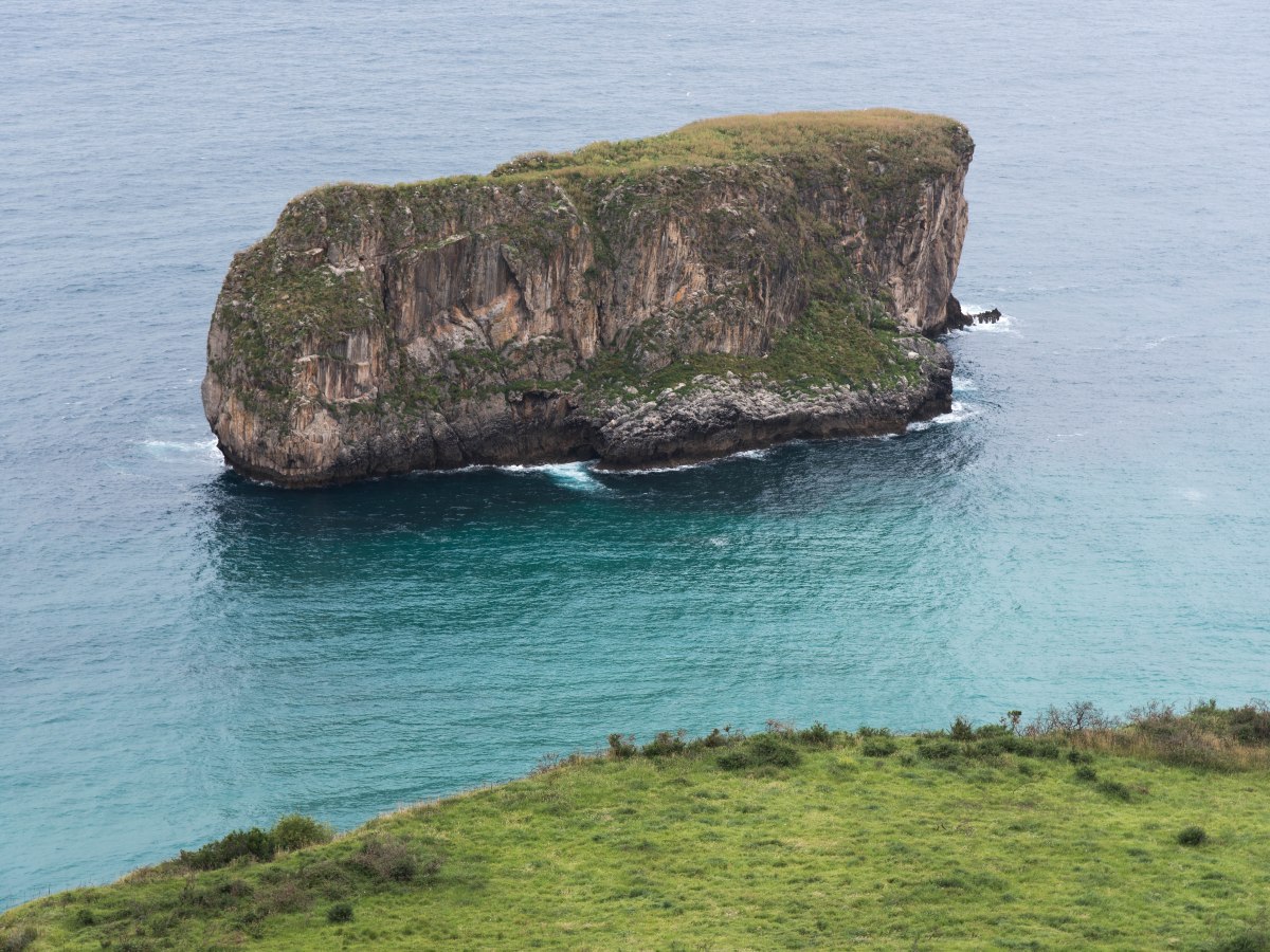 The sea that unites all&nbsp;islands